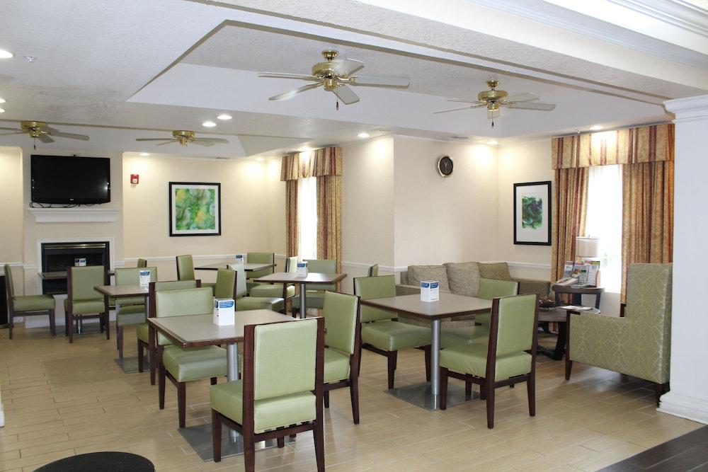 Quality Inn Lake Stadt Exterior foto